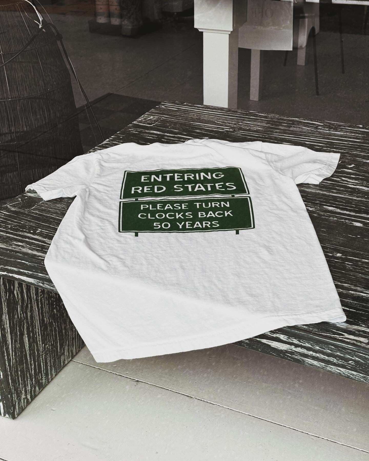 Modern General® Artwear Red States T-Shirt in White and Highway Green